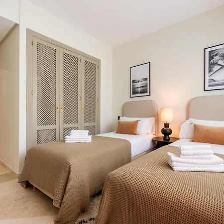 Apartment Costalita Beachside Estepona