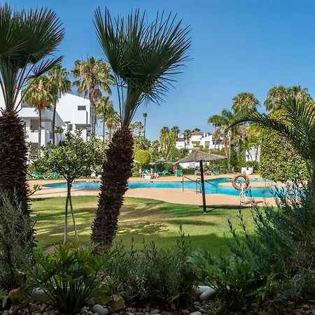 Costalita Beachside Apartment Estepona